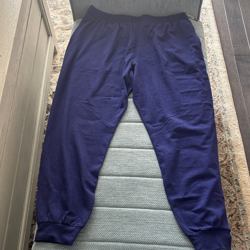Vuori Purple Joggers with Cream Drawstring. Great Deal!!!